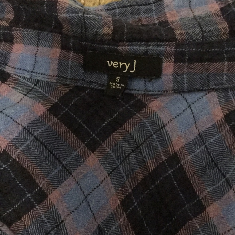 Flannel - Picture 3 of 3